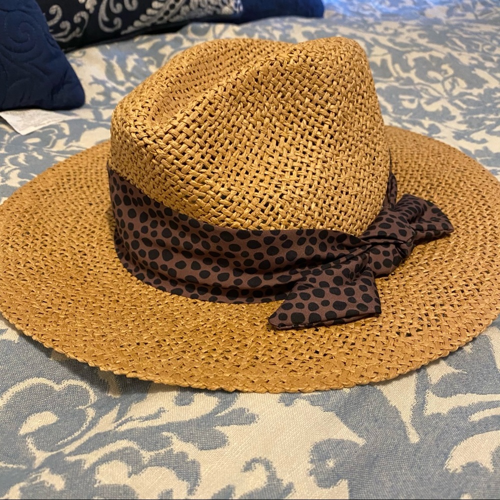 Loft Bow Hat